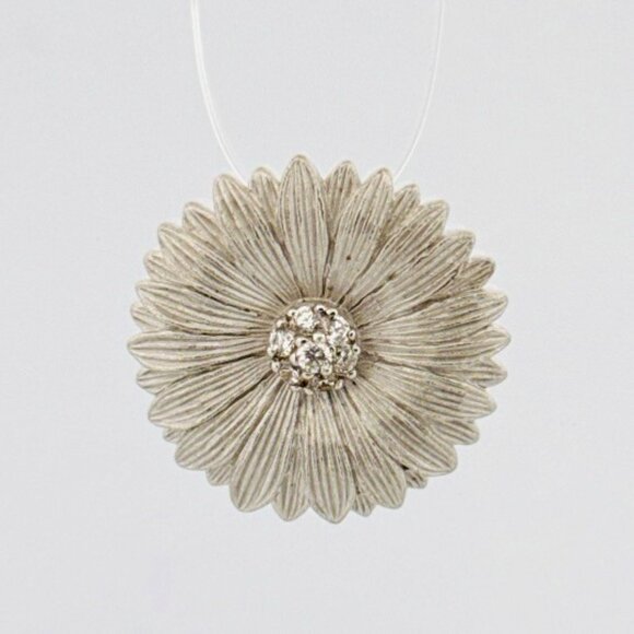 Unbranded Jewelry - "Brand New Sterling Silver 925 Flower Pendant - Intricate Floral Design with Spa